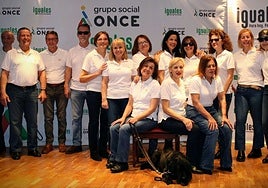 Integrantes del coro Cauri, del grupo ONCE.