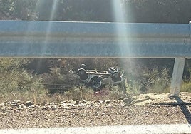 Muere una vecina de Sancti-Spíritus tras una salida de vía en la BA-128