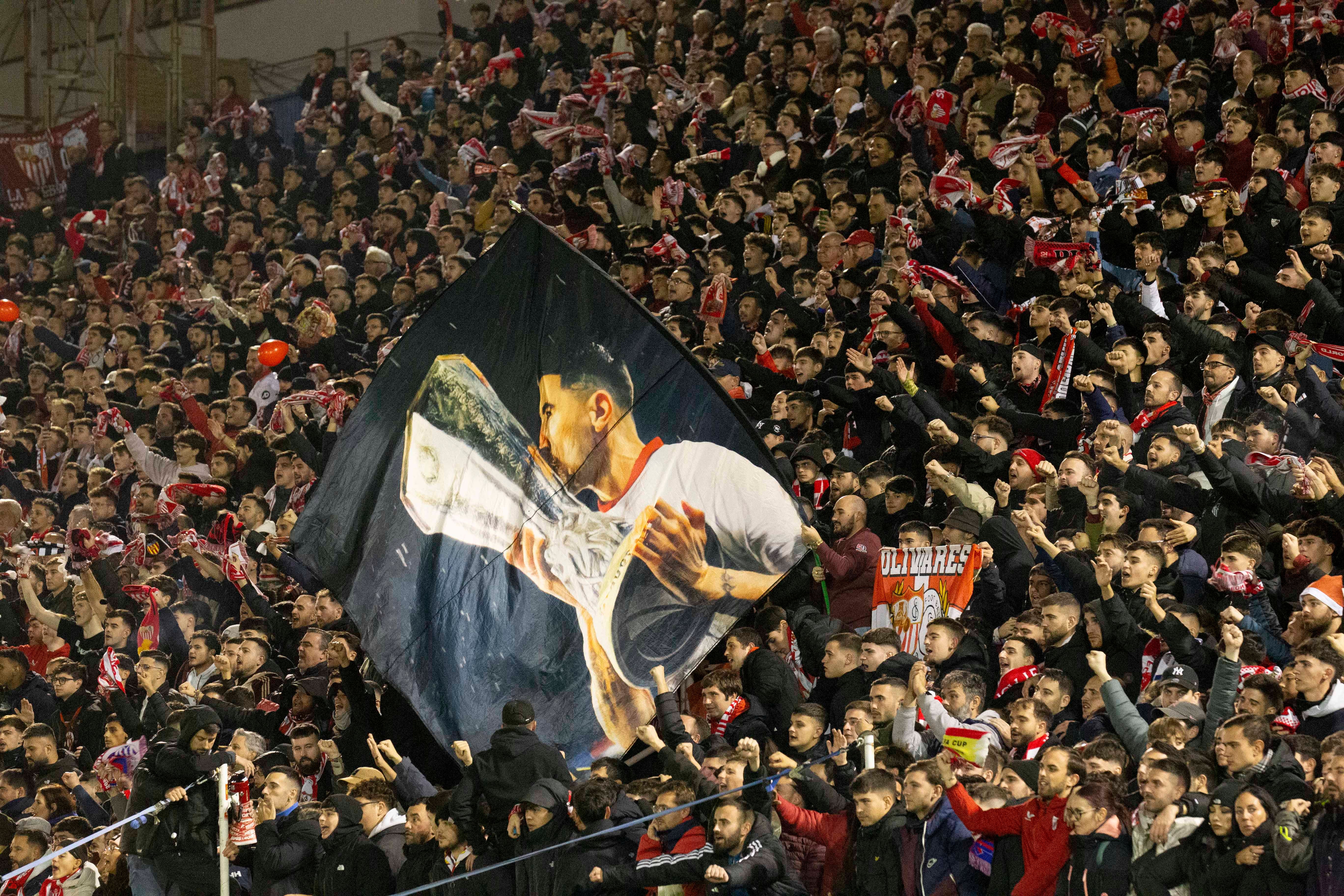 Fotos | Las mejores imágenes del partido Extremadura-Sevilla