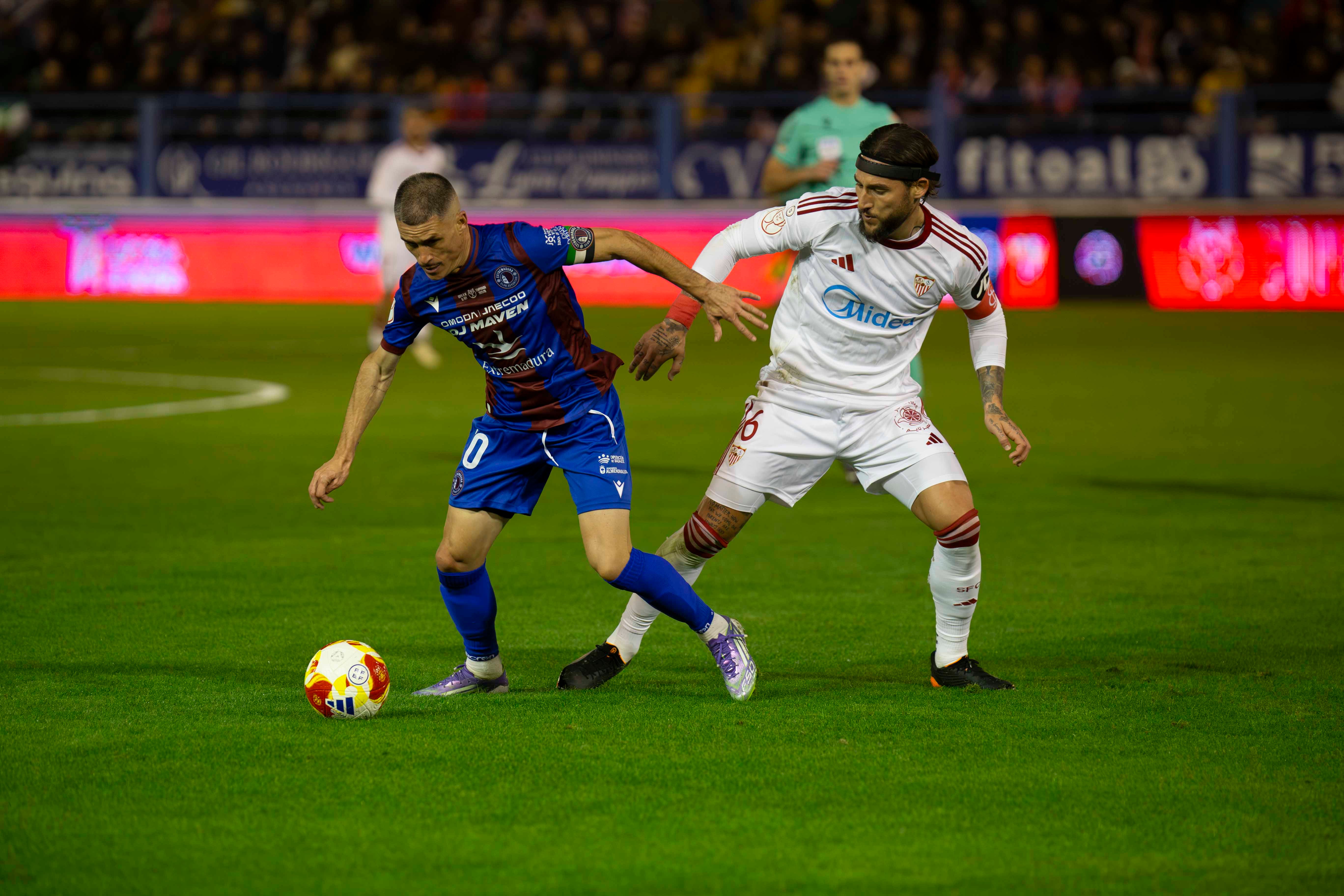 Fotos | Las mejores imágenes del partido Extremadura-Sevilla