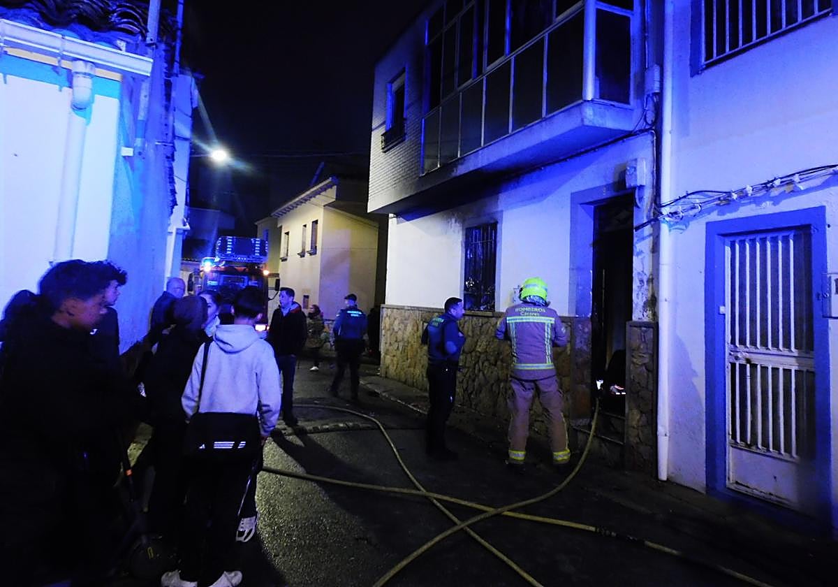 Fotos | Imágenes del incendio en Navalmoral de la Mata