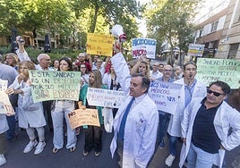 Concentración en Cáceres el pasado octubre contra el Estatuto Marco del Ministerio de Sanidad.