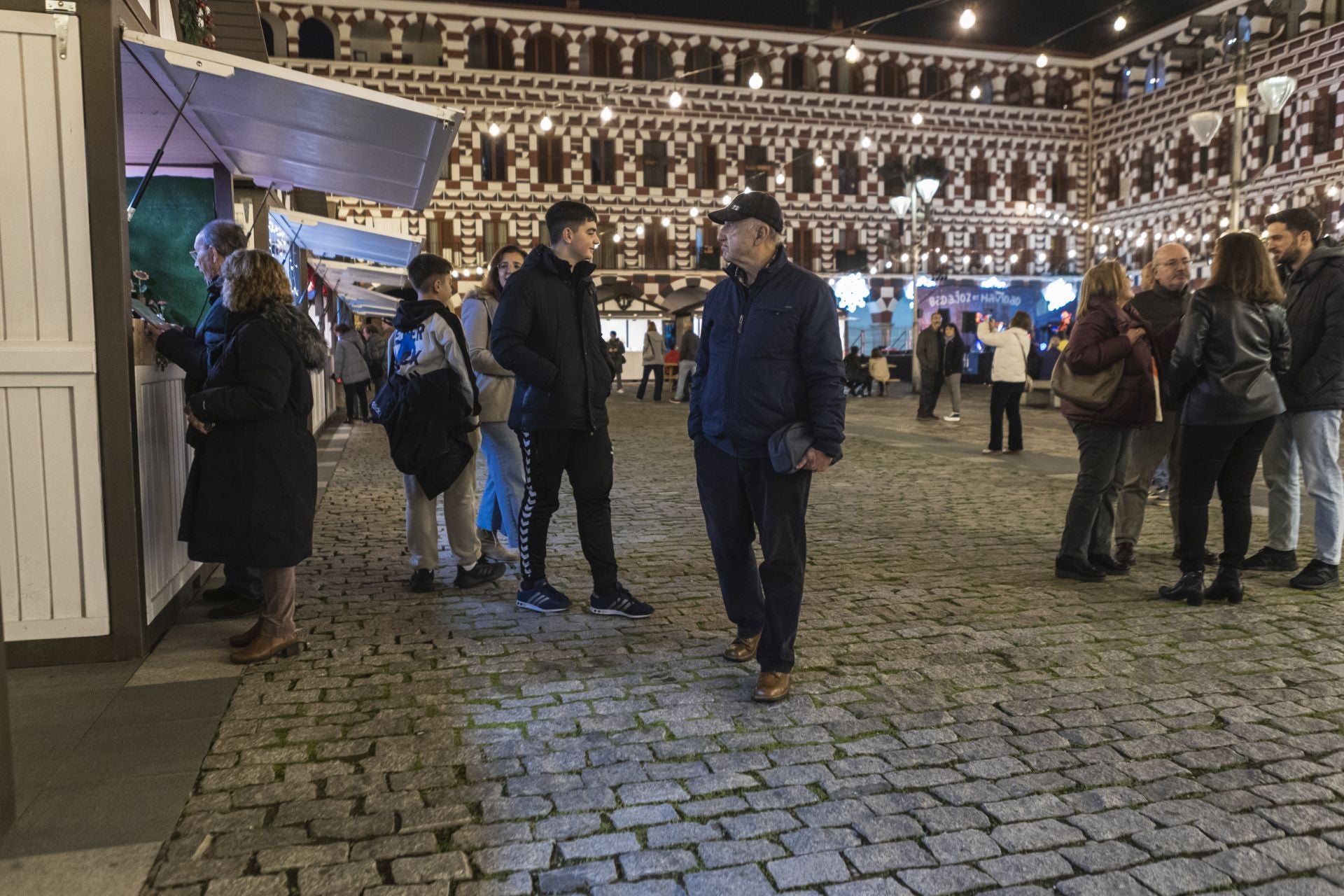 Fotos | Las mejores fotos del mercado navideño de la Plaza Alta