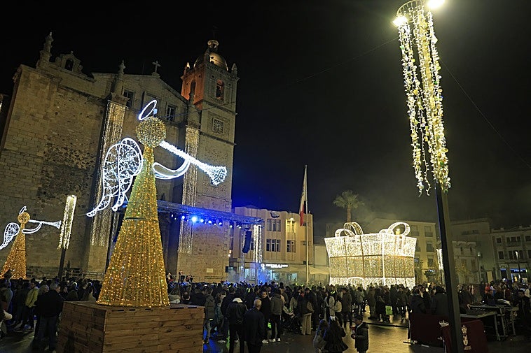 La Navidad regresa de nuevo a la plaza de España de Don Benito