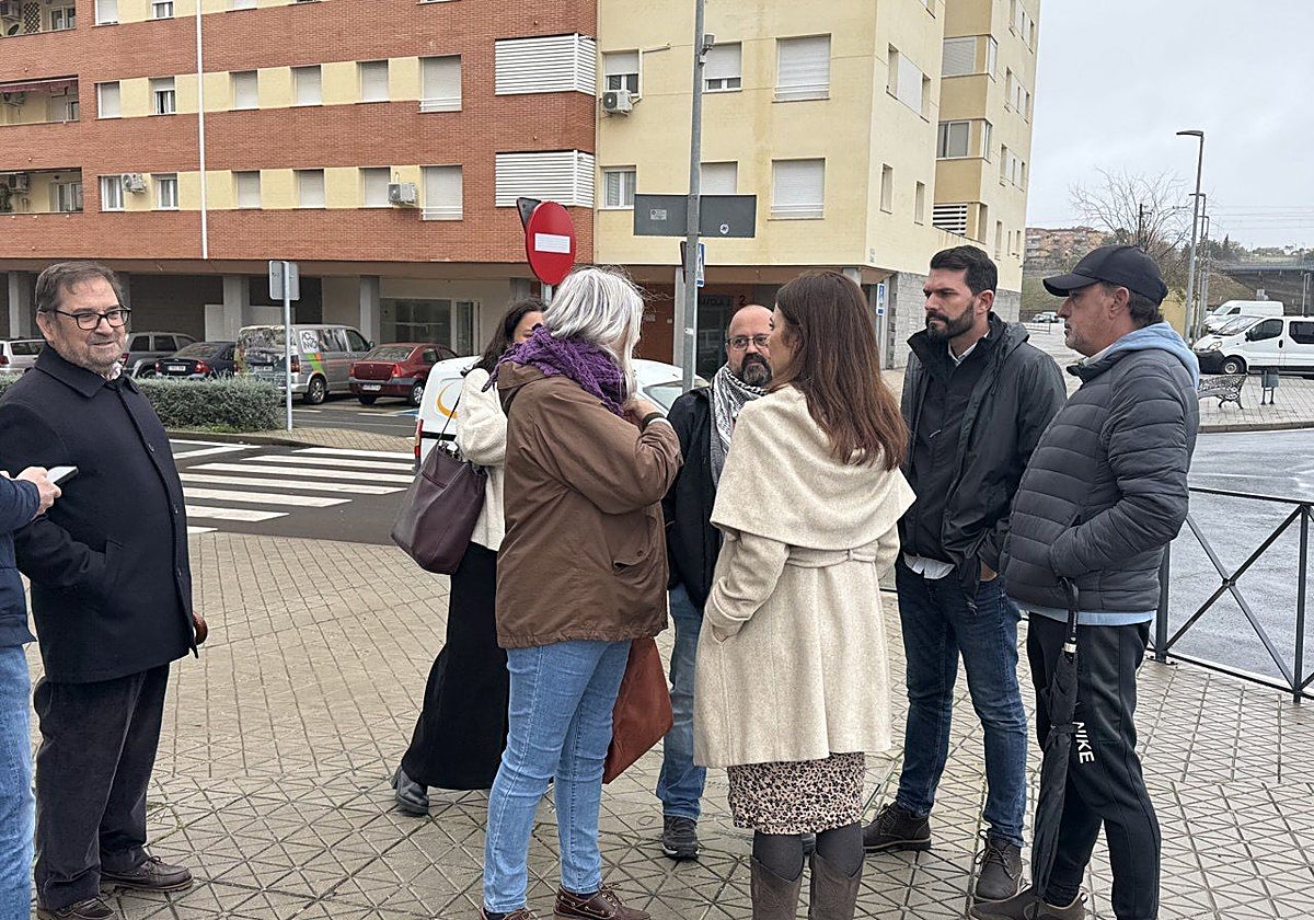 Sánchez Cotrina durante su visita este viernes al barrio del Junquillo.
