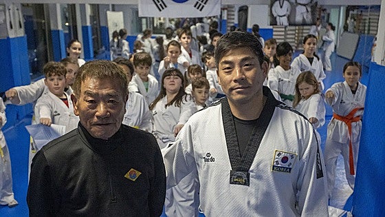 El taekwondo del maestro Kim cumple 40 años en Cáceres