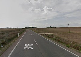 Carretera Ex-105, entre Don Benito y Mengabril.