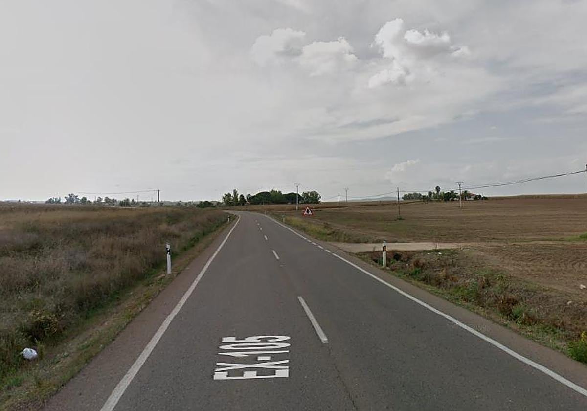 Muere un hombre de 28 años tras una salida de vía y vuelco en la provincia de Badajoz