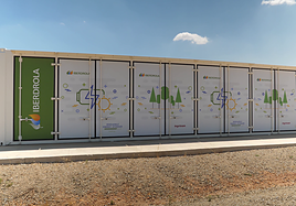 Batería hibridada con tecnología fotovoltaica instalada en Campo Arañuelo III, en Extremadura