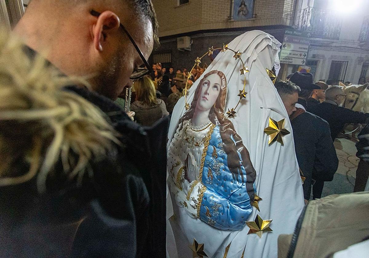 Las mejores imágenes de las fiesta de La Encamisá en Torrejoncillo