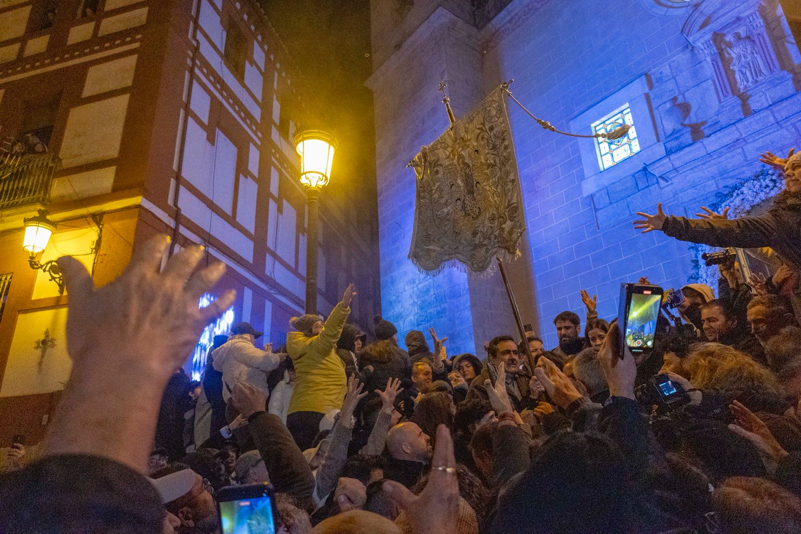 Las mejores imágenes de las fiesta de La Encamisá en Torrejoncillo