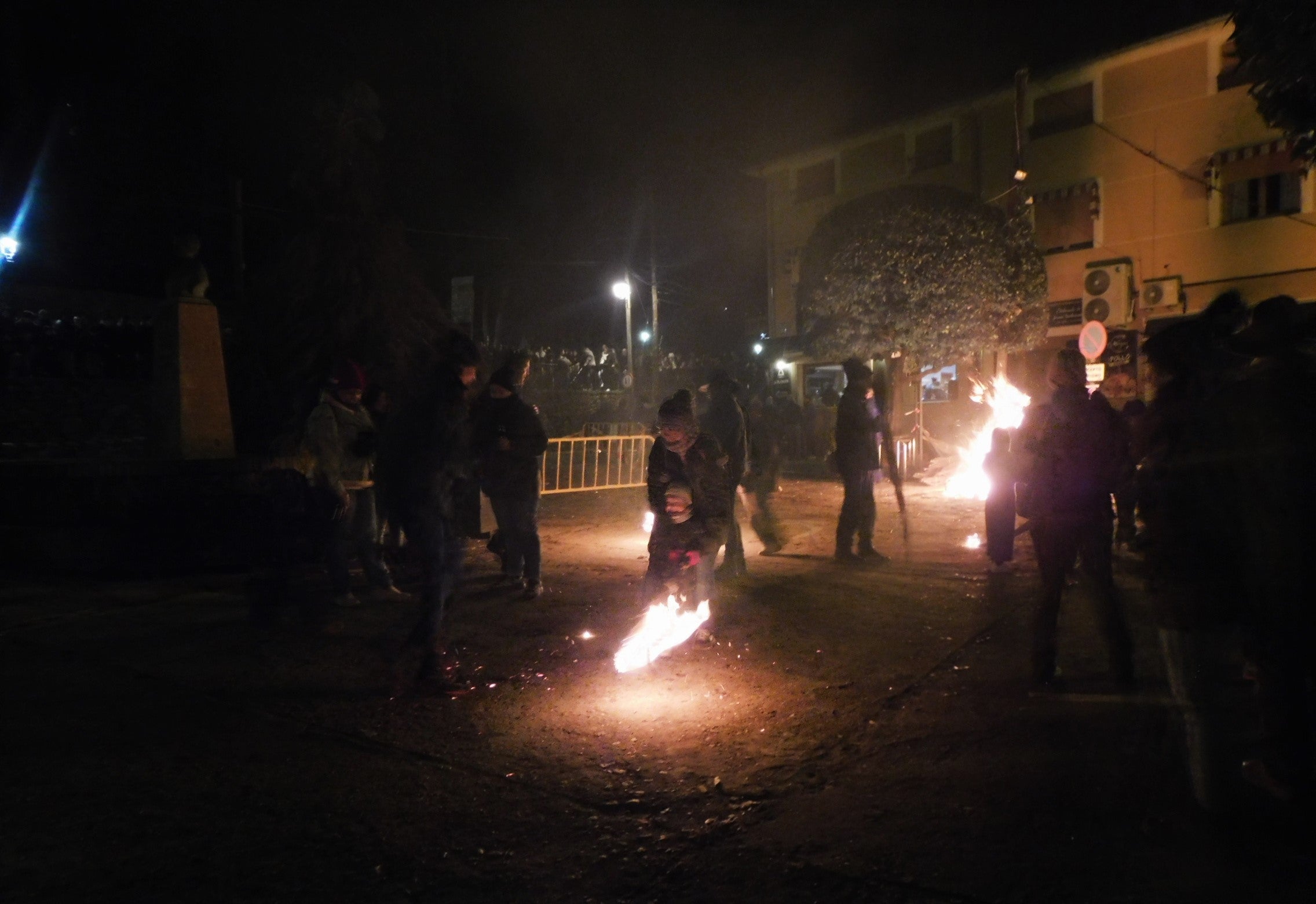 Así se vivió la fiesta de Los Escobazos en Jarandilla de la Vera