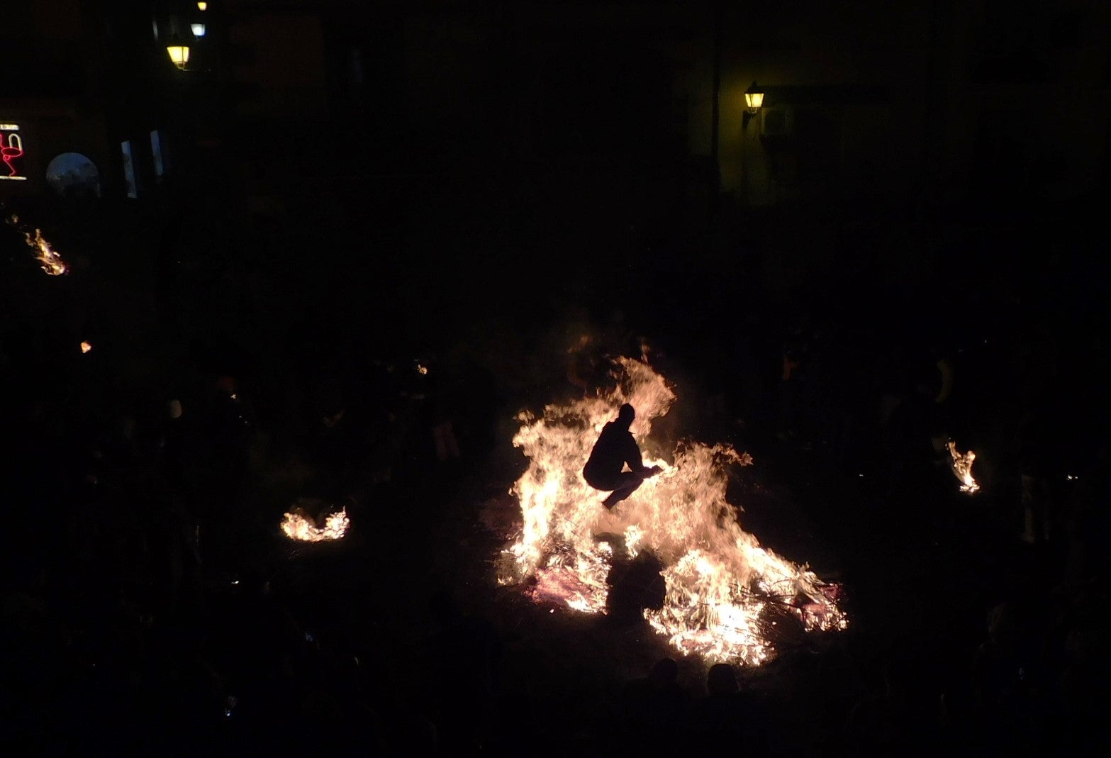 Así se vivió la fiesta de Los Escobazos en Jarandilla de la Vera