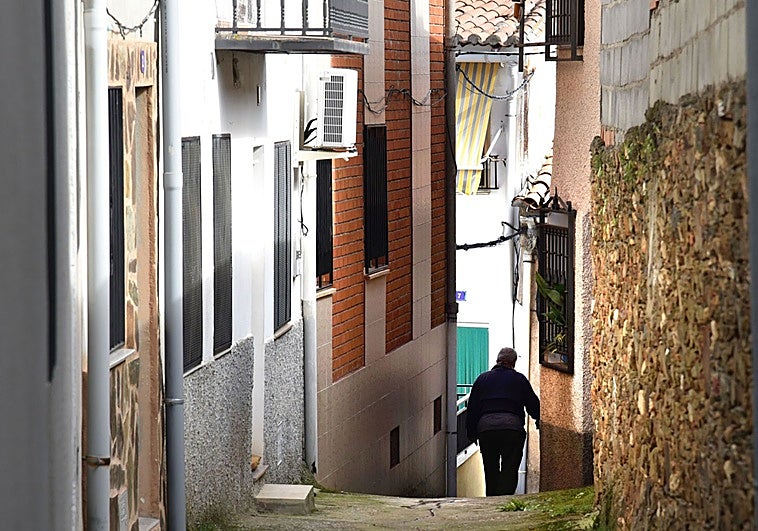 Dos pueblos extremeños tienen más votantes en el extranjero que en su propio municipio