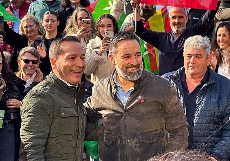 Abascal no descarta la entrada de Vox en el futuro gobierno de la Junta de Extremadura