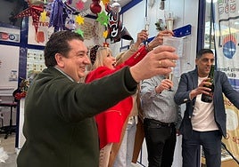 Foto | Así se ha vivido el sorteo de la Lotería de Navidad en Extremadura