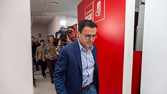 El PSOE da por hecho que Gallardo dimite esta tarde