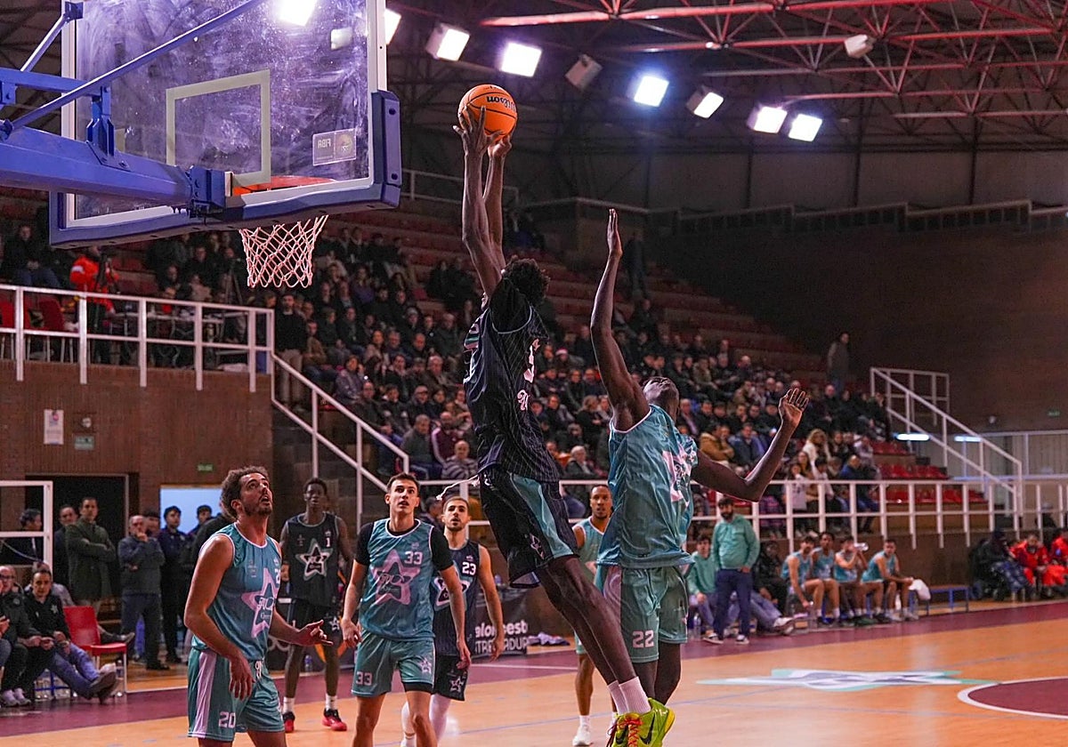 Acción del 'all star' extremeño disputado en Don Benito.