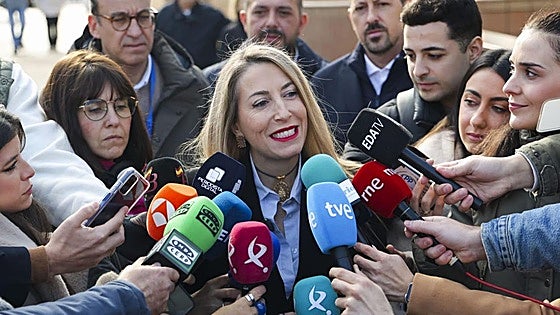 Guardiola aspira a un gobierno del PP en solitario pero no se cierra a la entrada de Vox