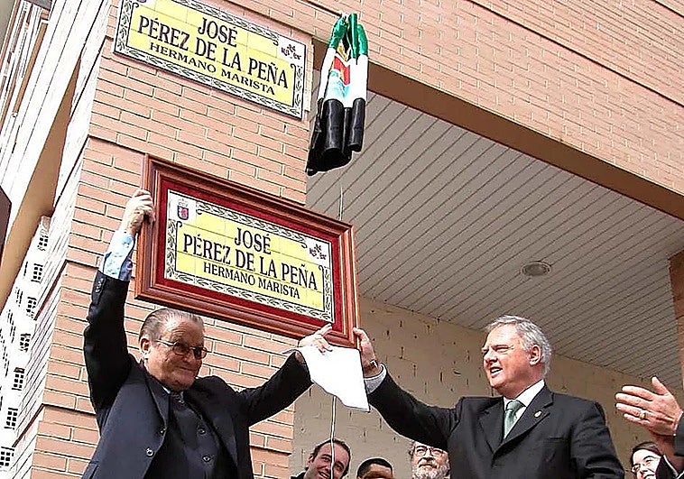 Los integrantes de Mosebey homenajean este sábado al hermano Pepe