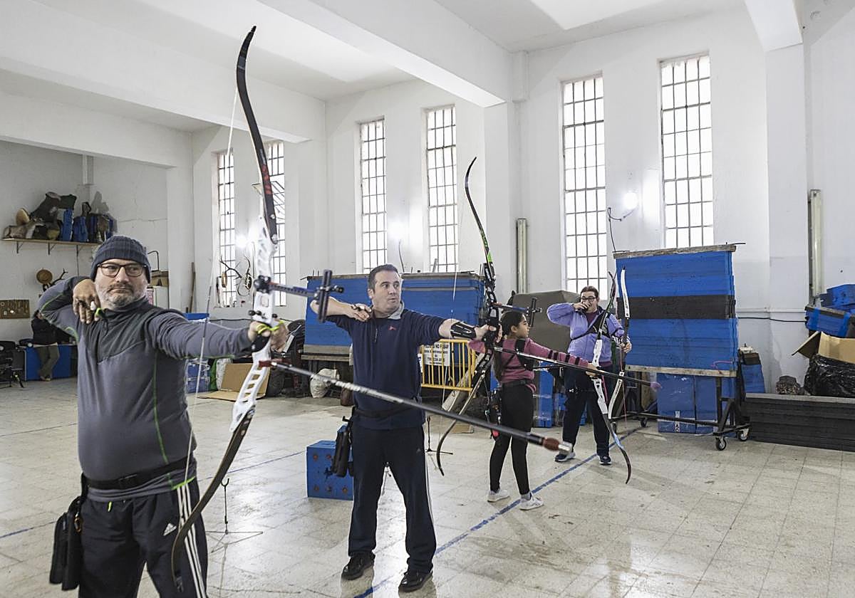 Archery in Badajoz: Sport for All Ages & Growing Popularity
