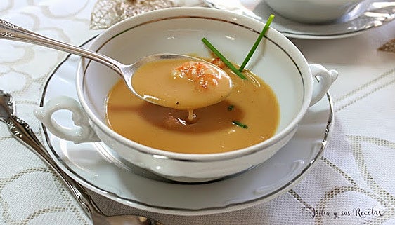Crema de langostinos casera: receta fácil y cremosa