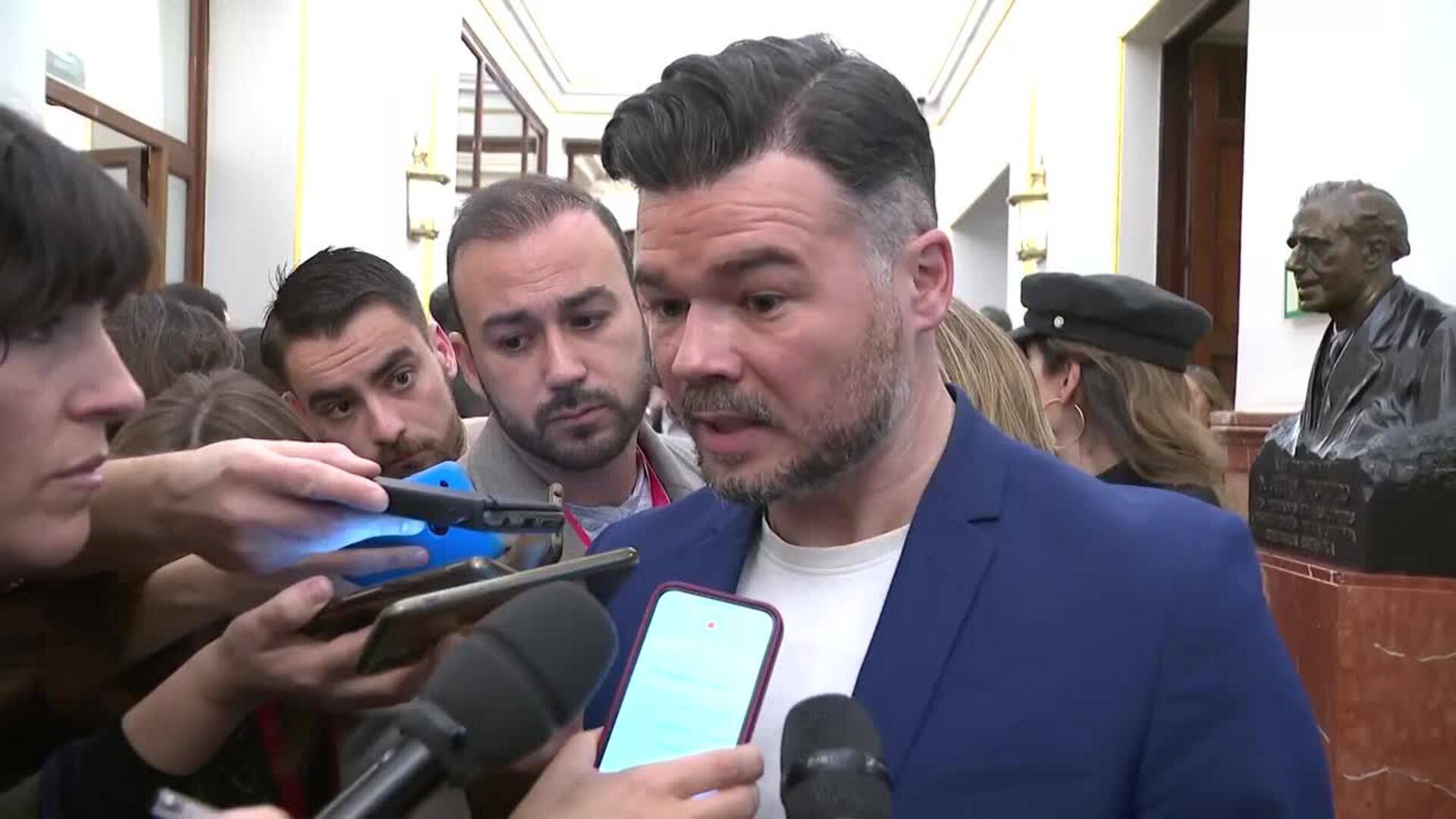 Rufián: El problema del SMI se solucionará según "el interés de Sumar en conseguir titulares"