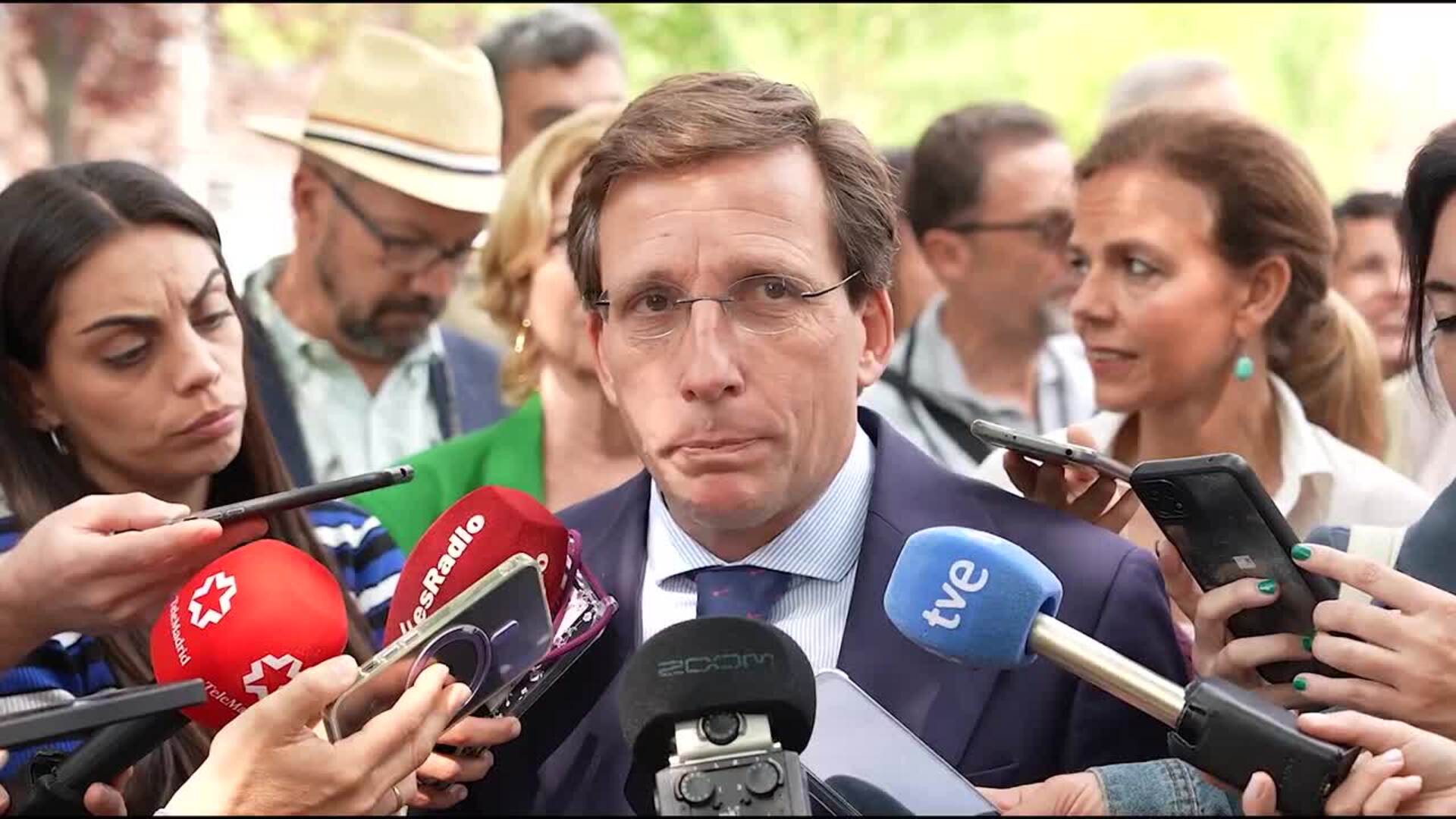 Almeida sobre Leire Díez, Aldama y el PSOE: "Nos toman por gilipollas"