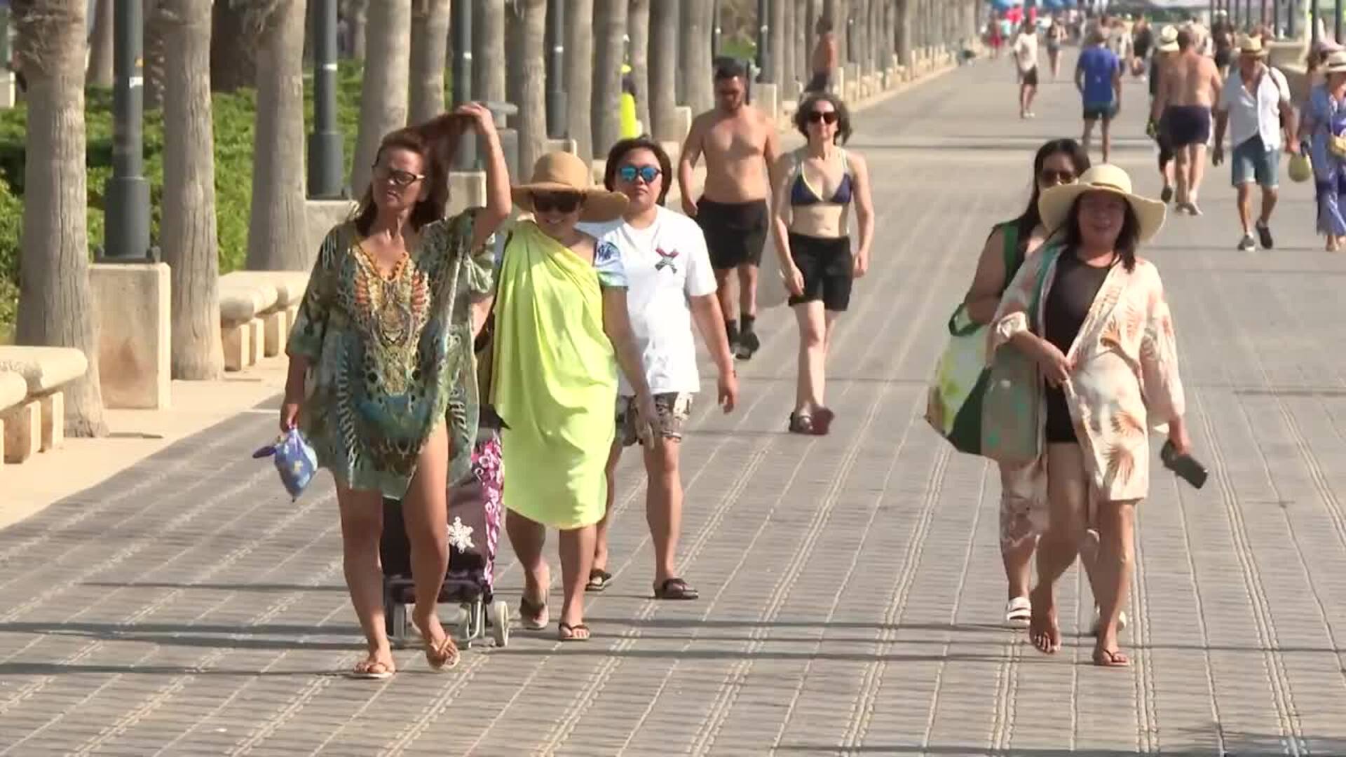 La Aemet emite un aviso especial de ola de calor este domingo con máximas superiores a 42ºC