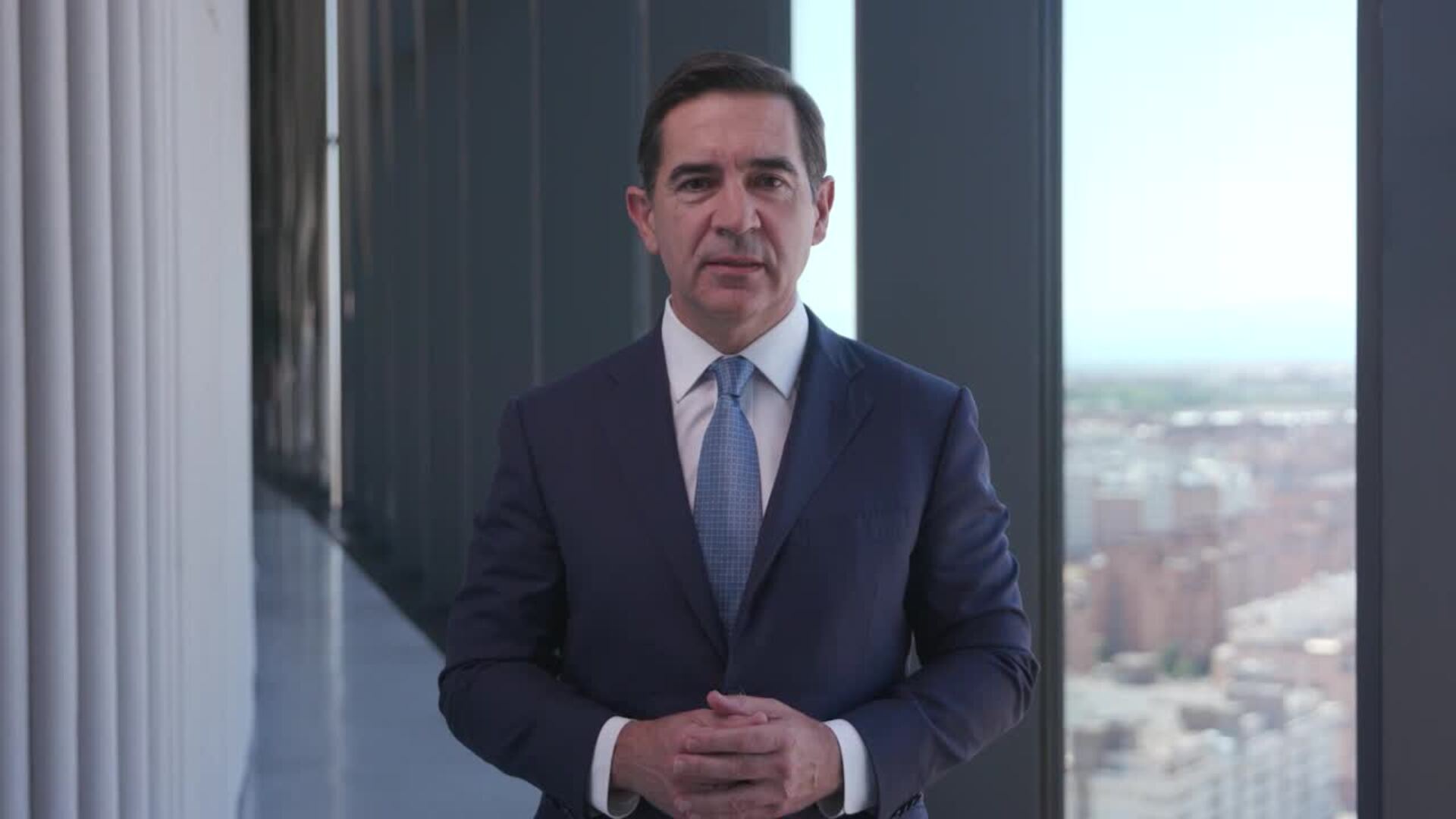 BBVA da luz verde a la OPA al Sabadell tras las condiciones del Gobierno: "Crea un gran valor"