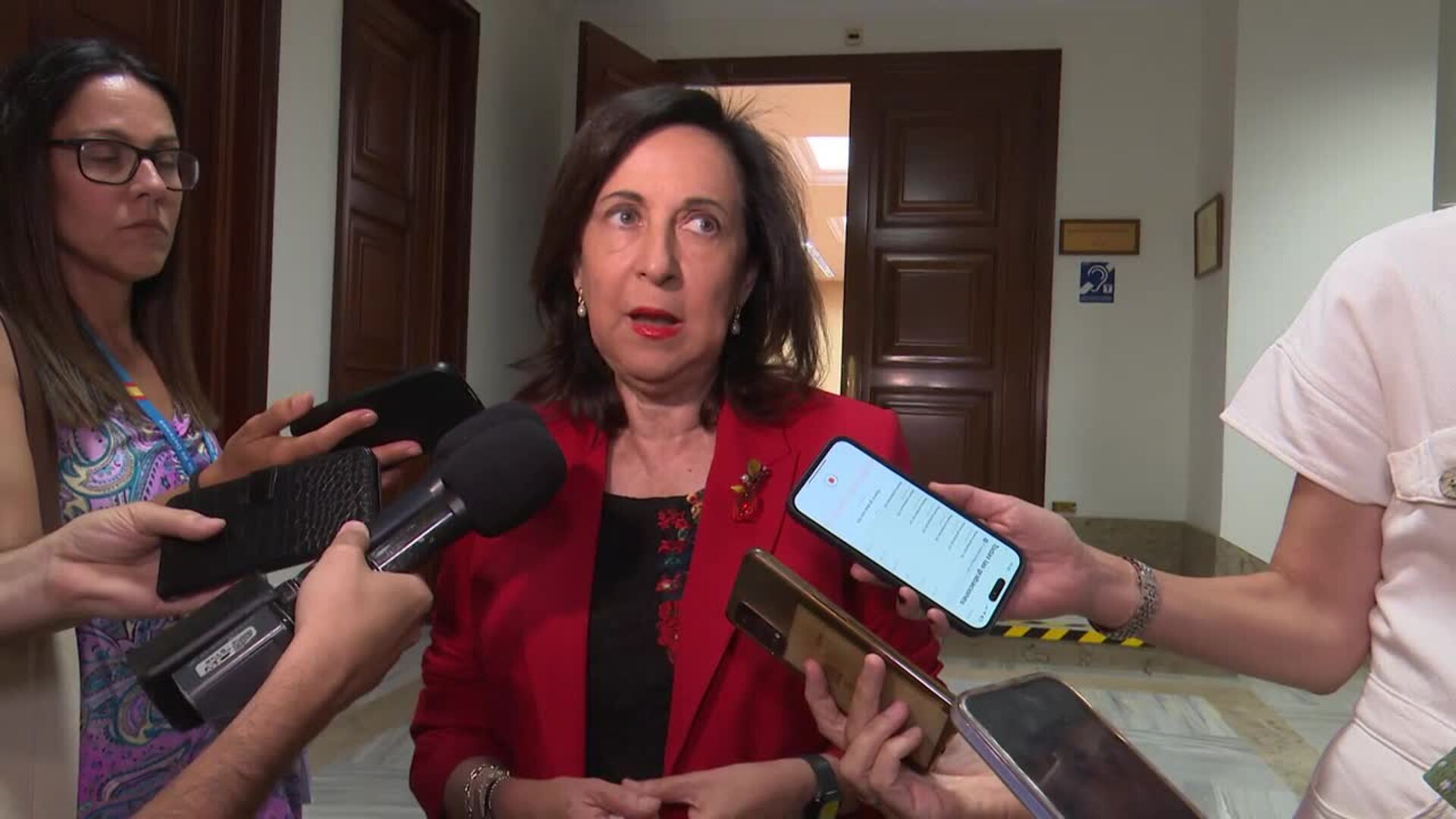 Robles remarca la "tolerancia cero" contra la corrupción tras la entrada en prisión de Cerdán