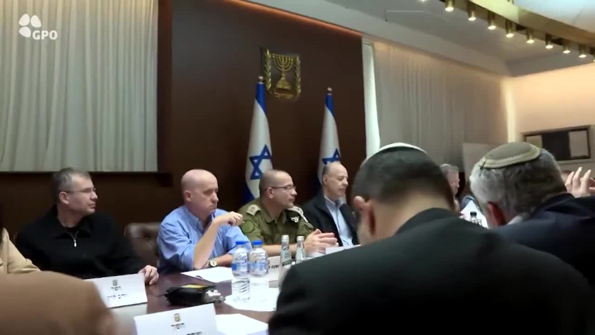 Israel se compromete con la UE a medidas para aumentar la entrega de ayuda humanitaria en Gaza