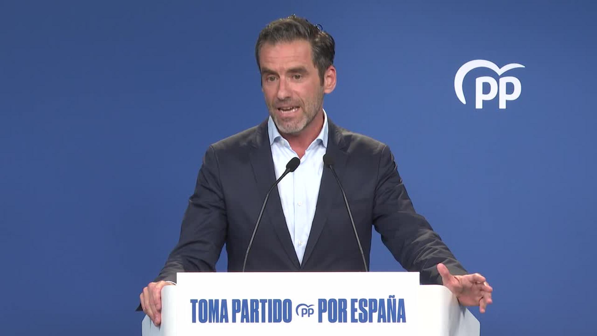 Sémper desvela que padece un tumor cancerígeno pero que la "expectativa médica es de curación"