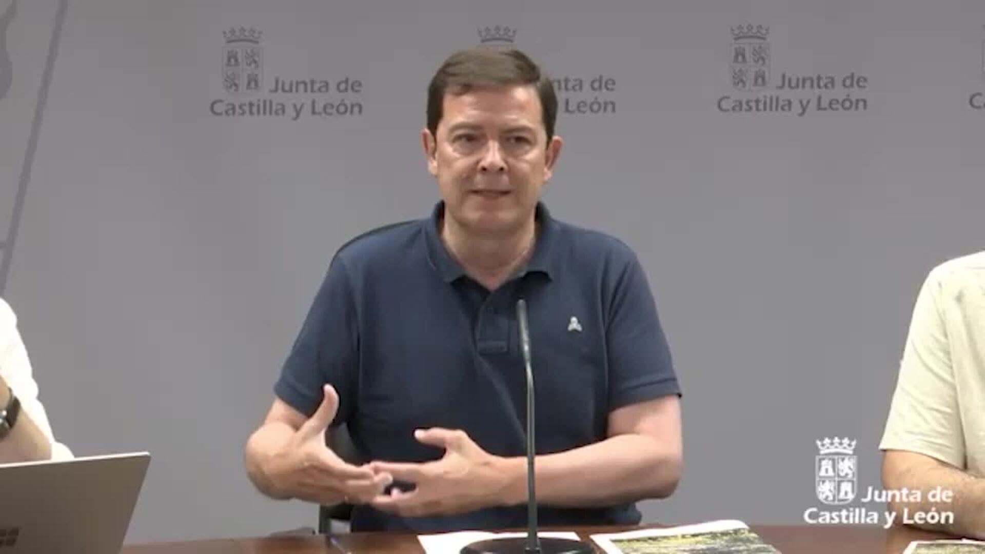 Más de 3.700 personas pasarán la noche fuera de sus casas en León y Zamora por los incendios