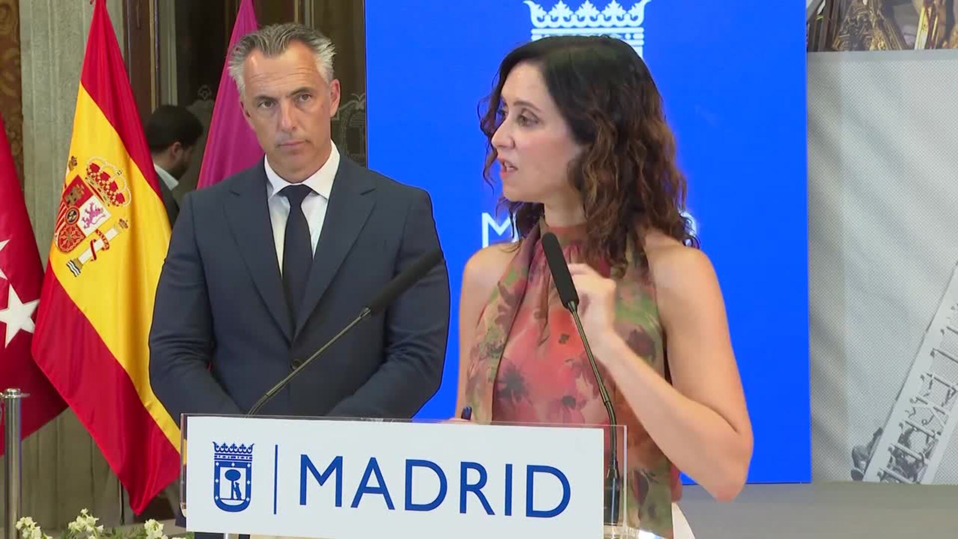 Ayuso arremete contra "burocracia rígida" y "agendas ideológicas"