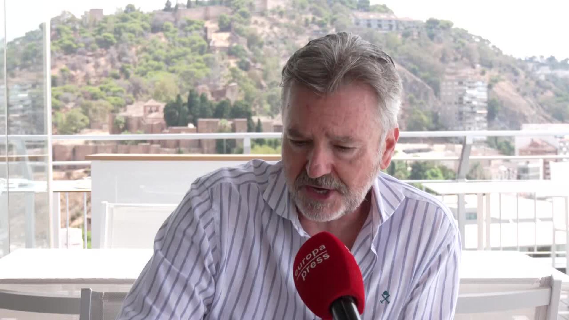 El presidente del CAA defiende "poner coto" al acceso de menores a Internet