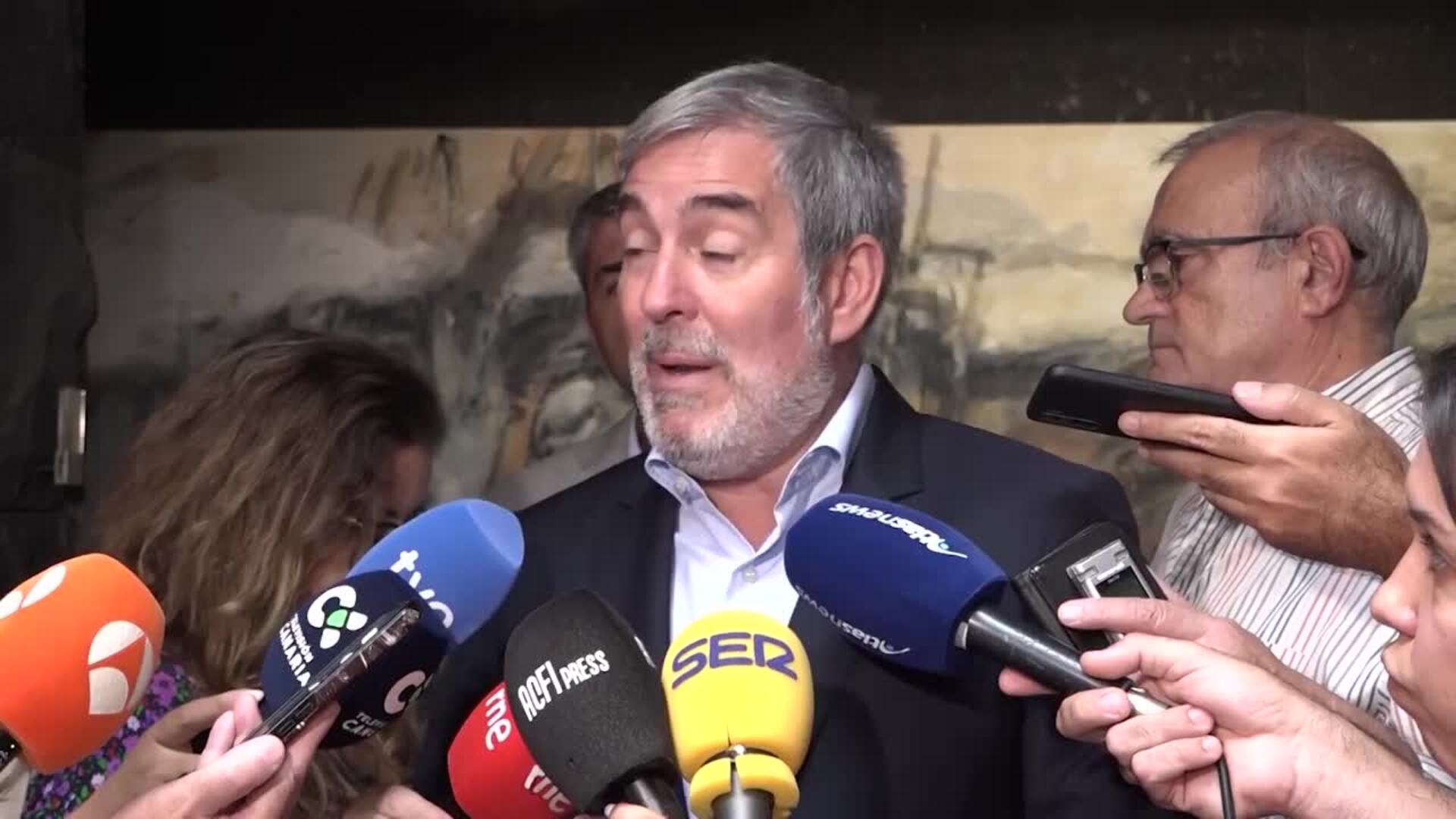 Canarias rechaza la condonación de deuda a las CCAA y avanza una "batalla"