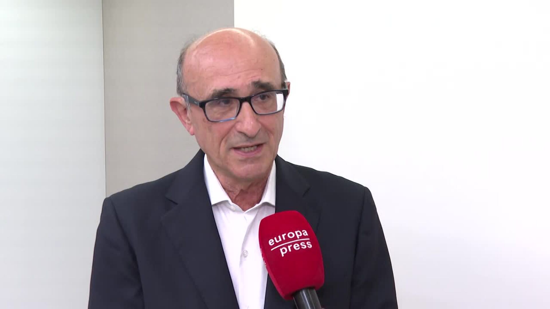 Presidente de APIF critica que Fiscal General acuda imputado al acto de apertura año judicial