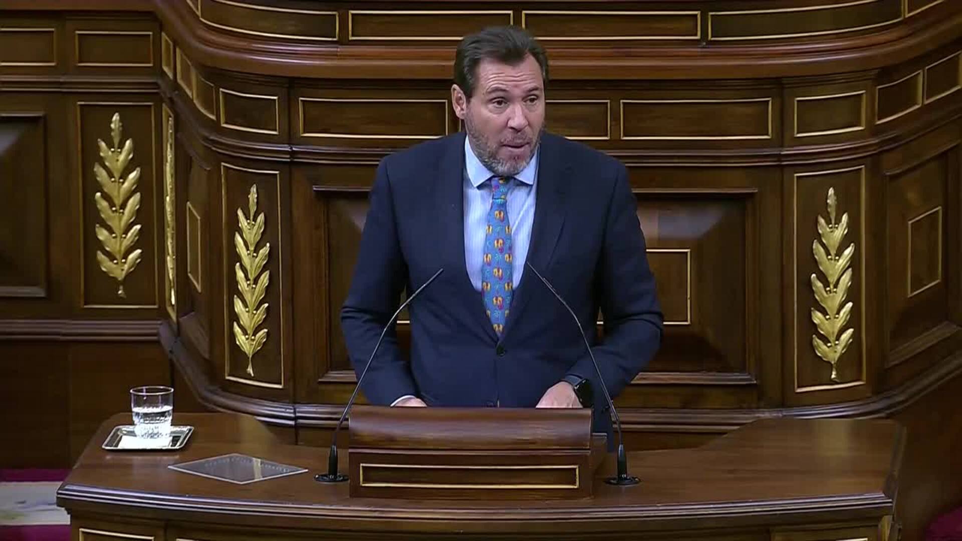 Puente anuncia que este mes llegará el material ferroviario para el trayecto Pamplona-Zaragoza