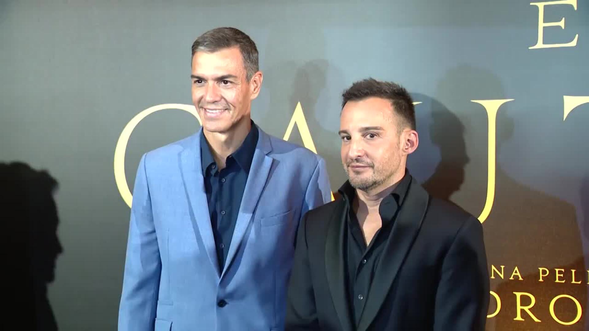Sánchez asiste con Begoña Gómez a la 'premier' de la última película de Amenábar