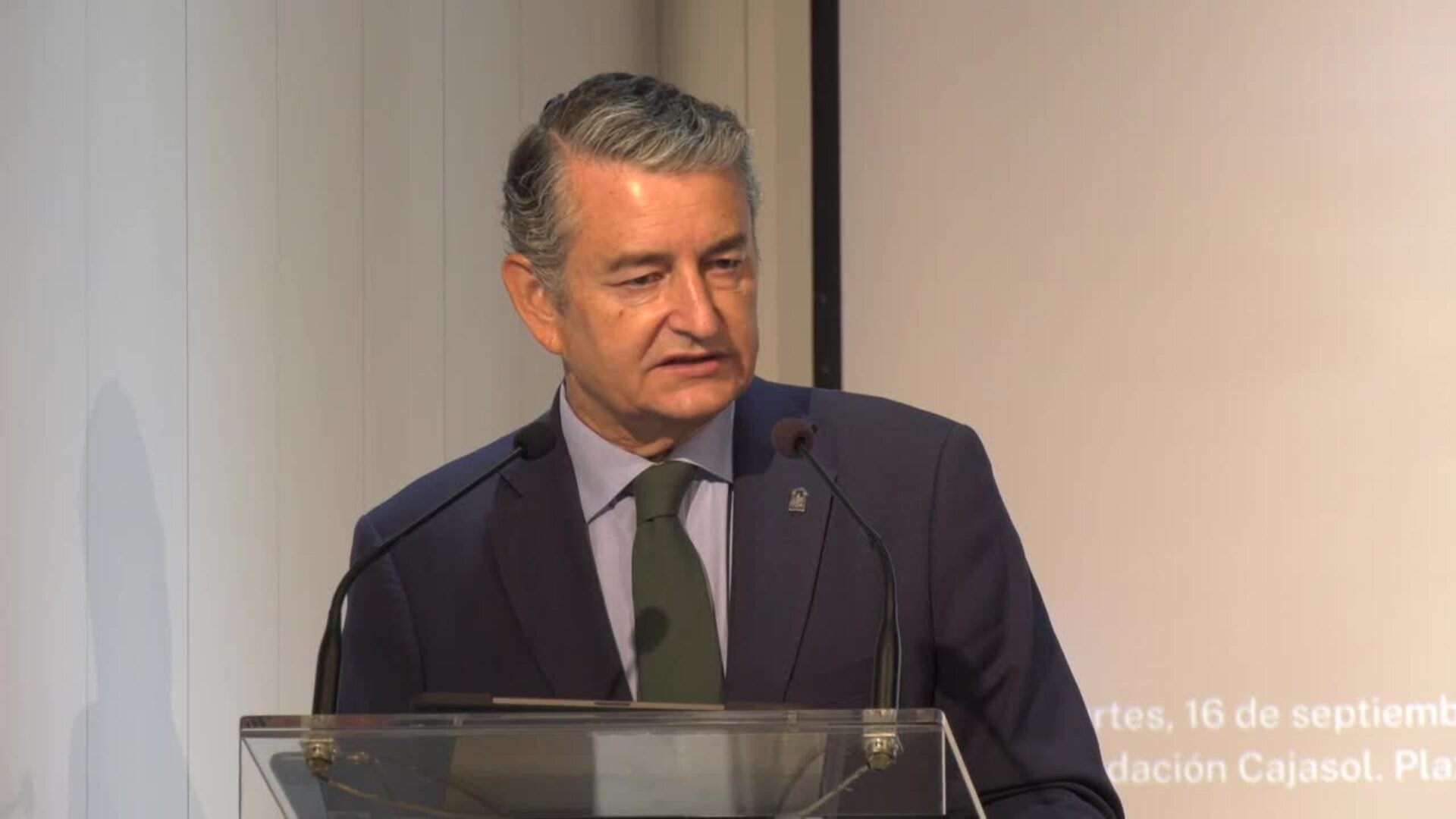 Sanz presenta a Andalucía como "dique de contención" de agresiones a la libertad de prensa