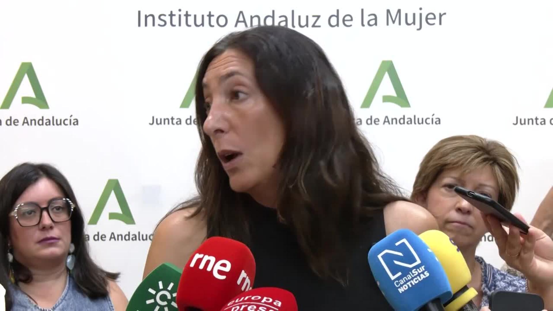 La Junta de Andalucía lanza un plan de sensibilización frente a la violencia digital