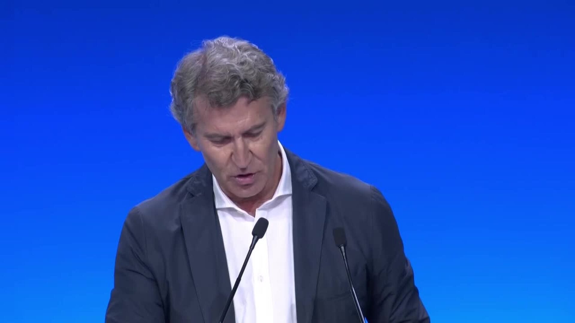 Feijóo carga contra Begoña Gómez por "esconderse" del juez: "Sánchez va a acabar mal"