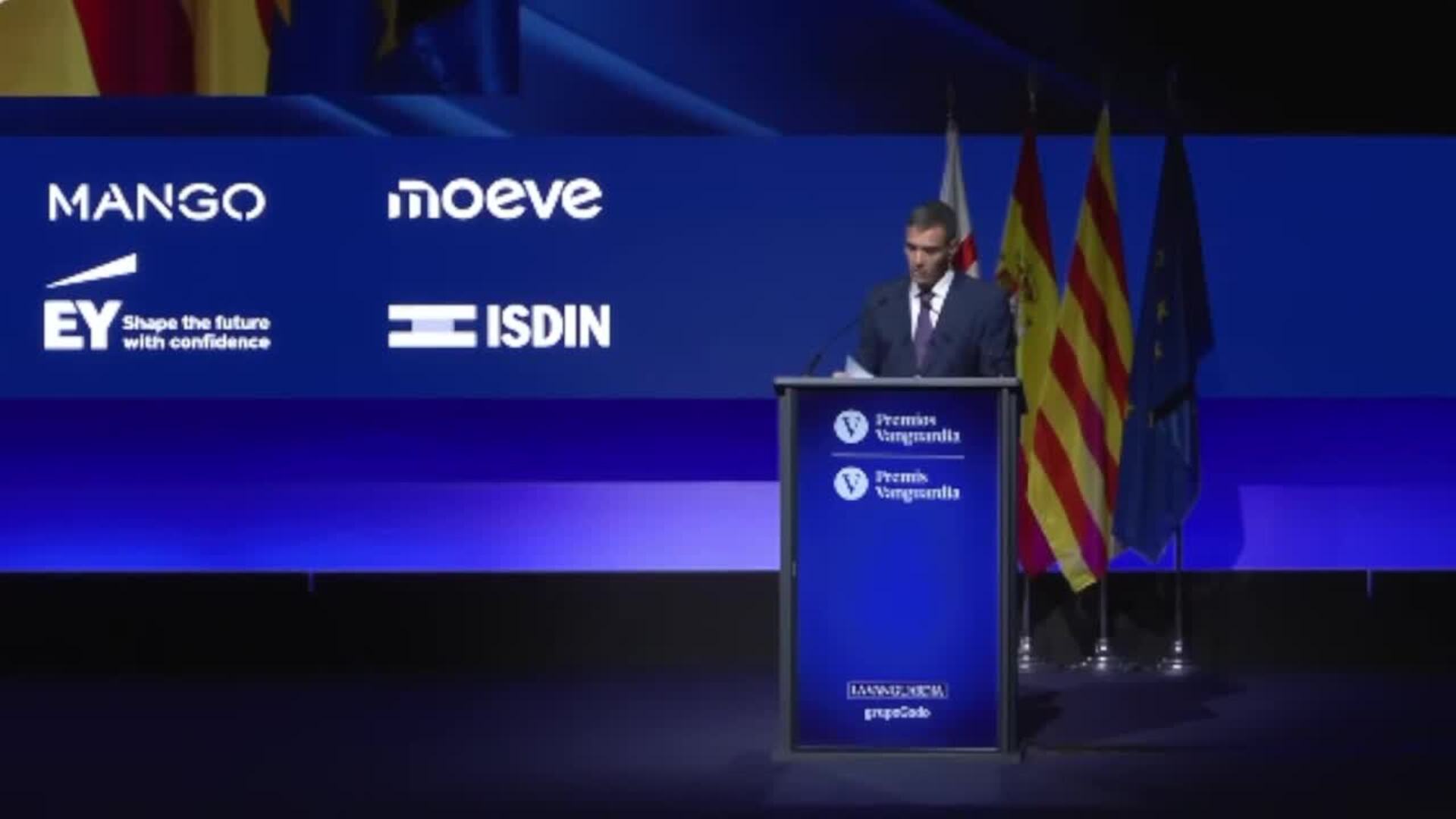 Sánchez llama a la "serenidad" ante el temporal de lluvias en la Comunitat Valenciana