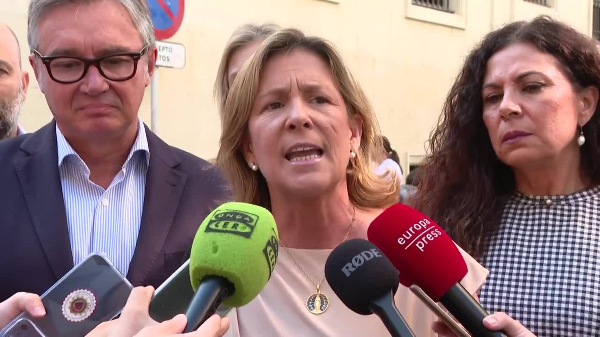 Vox urge a Moreno a dimitir por "abandonar" la sanidad andaluza