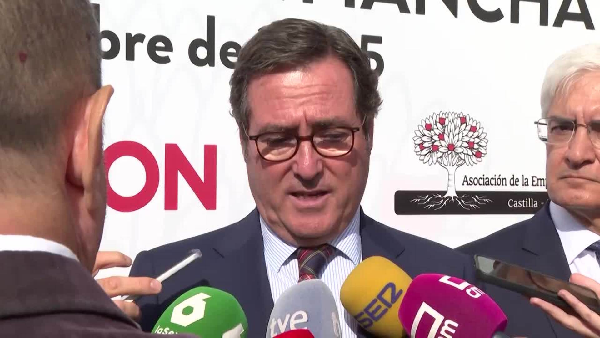 Garamendi critica que Díaz anuncie nuevos permisos sin diálogo social