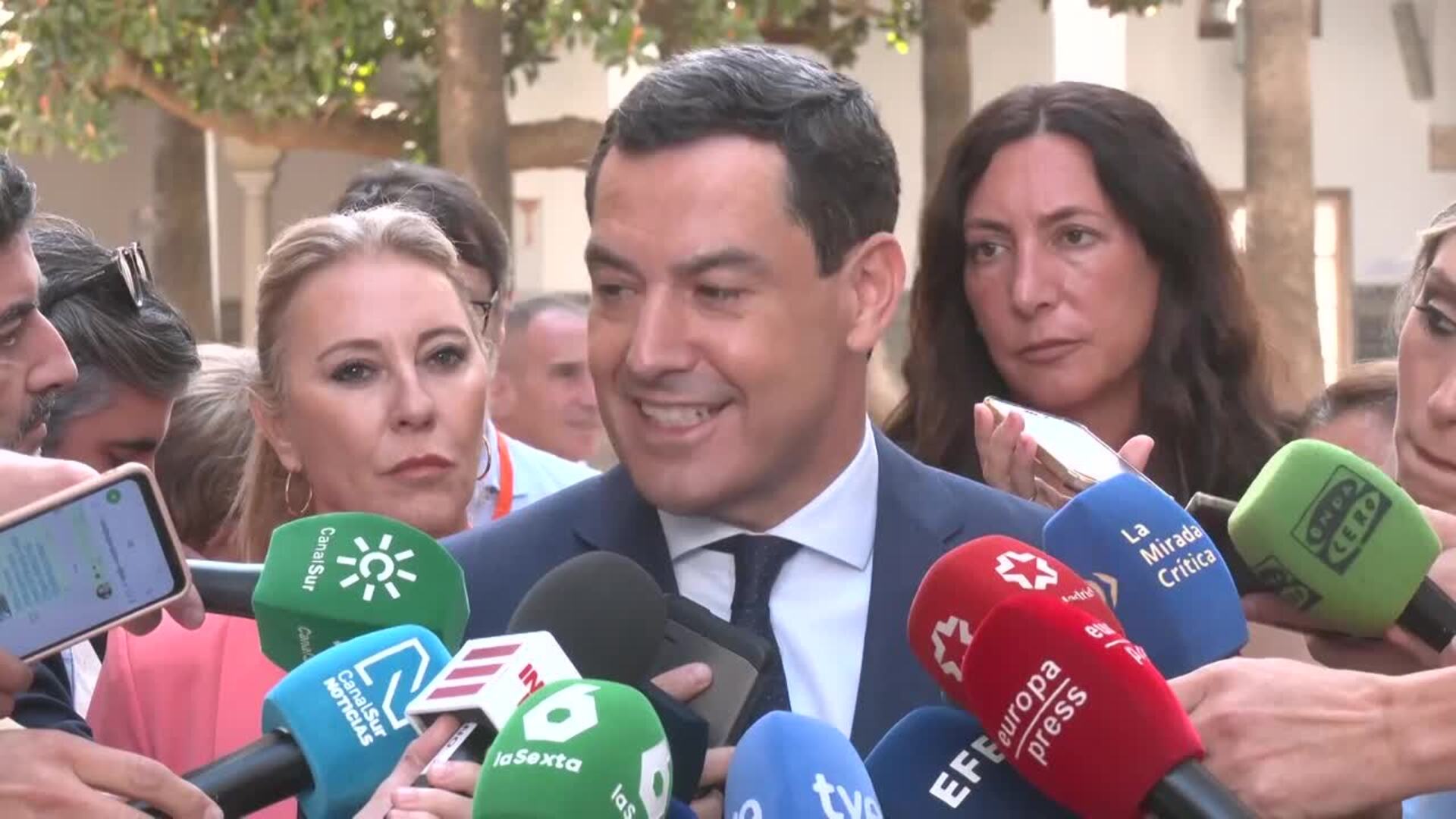 Moreno dice asumir responsabilidades ante la crisis de los cribados