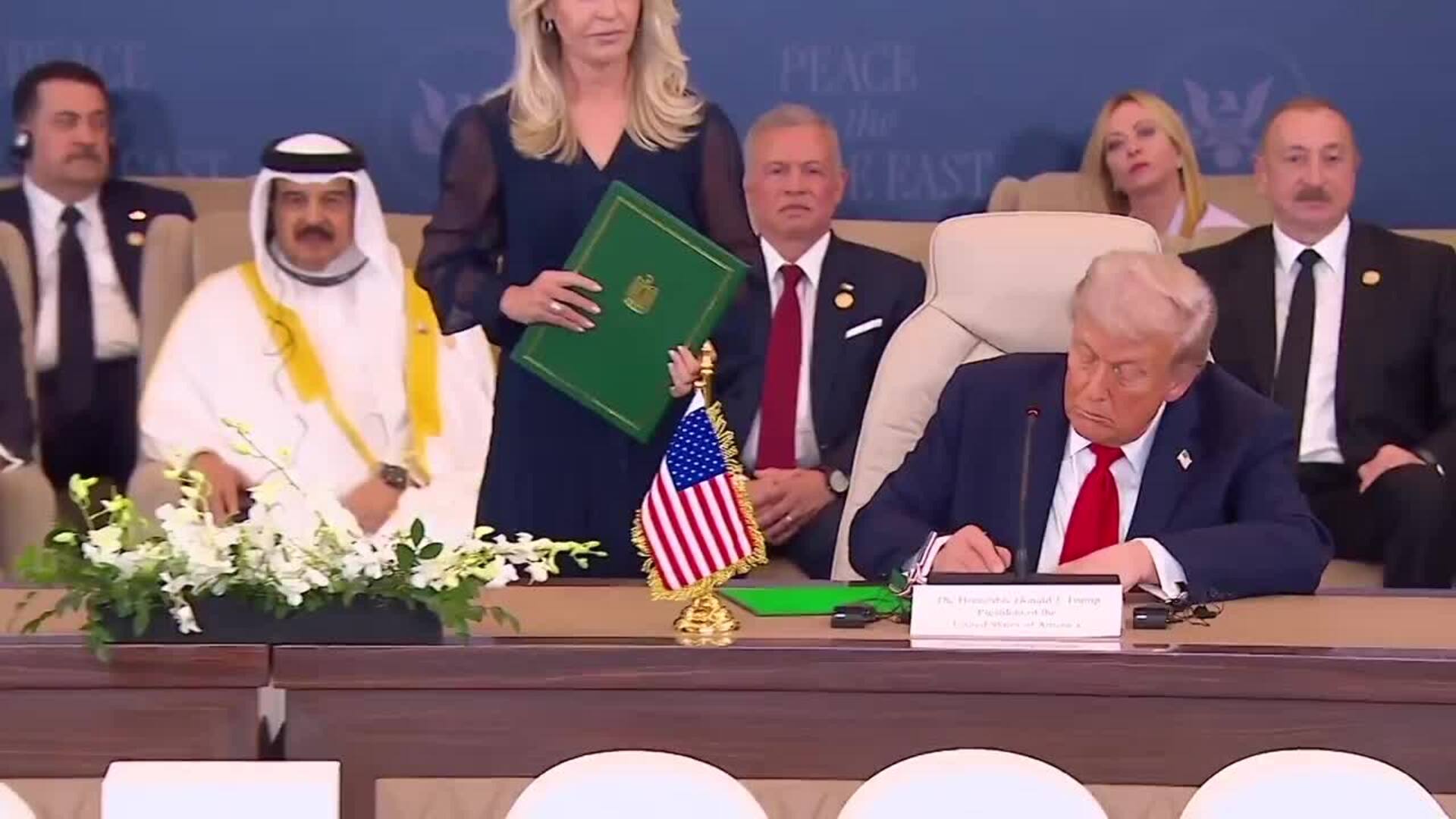 La firma del acuerdo en Sharm el Sheij sella la primera fase del ambicioso plan de paz de Trump