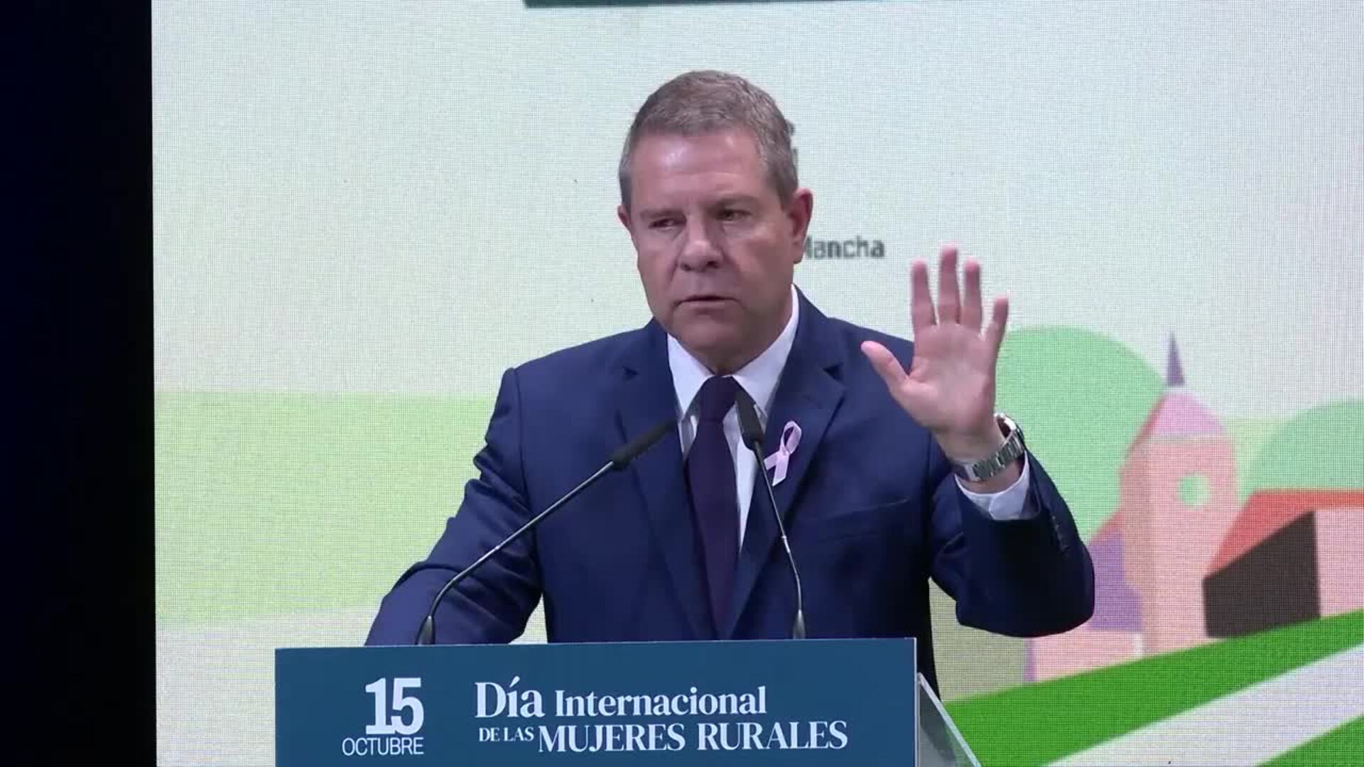 Page cree que algunas autoridades en Levante acusan a CLM de tener el grifo abierto