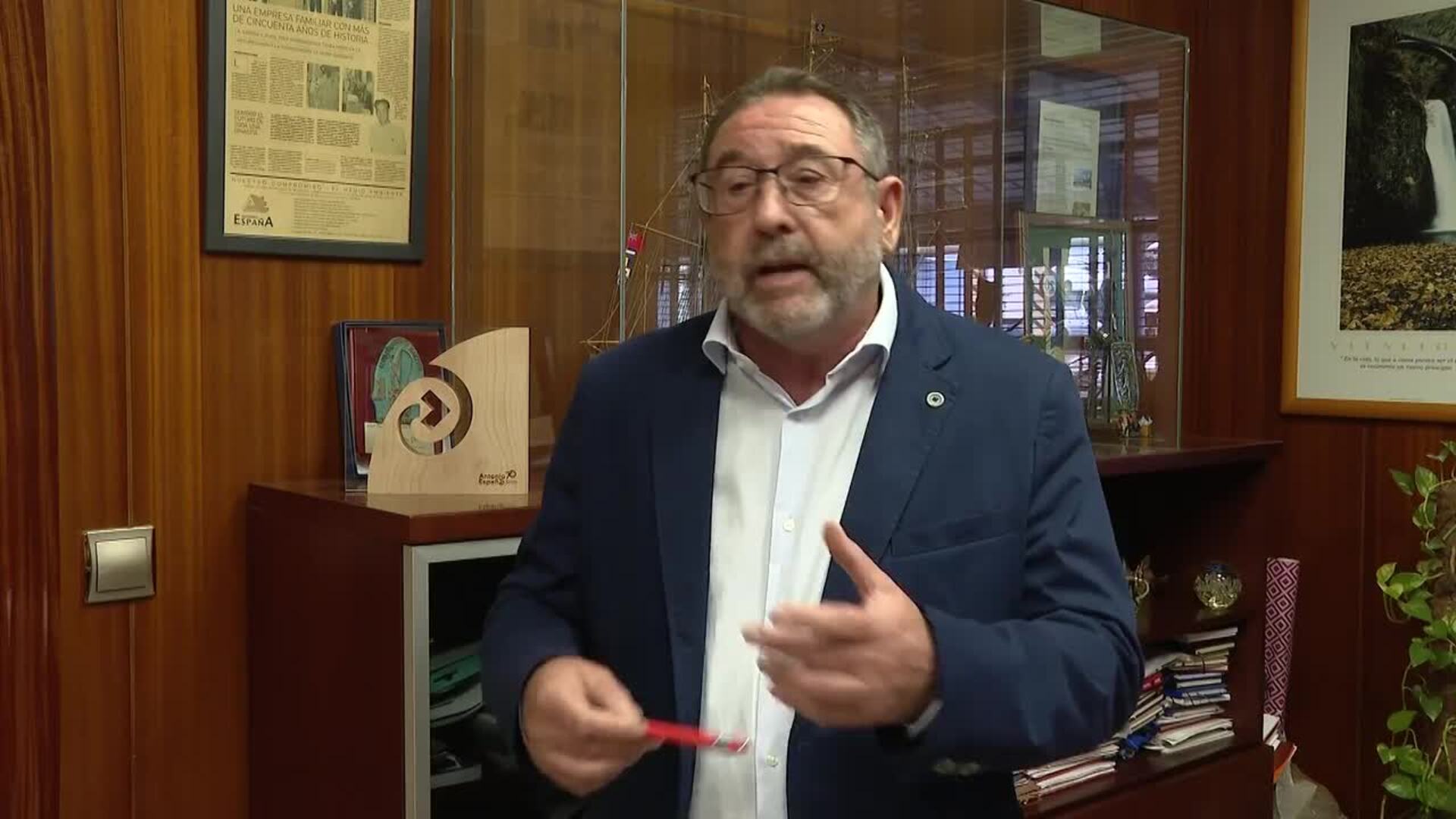 Antonio España se alza con el premio Pyme del Año en Huelva